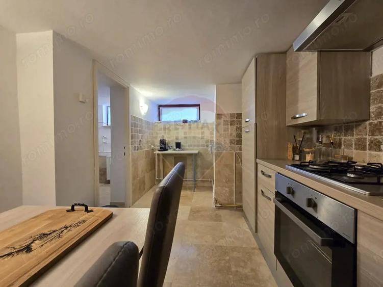 Casă cu 1 camere cu Teren 331 Mp în Valea Alba