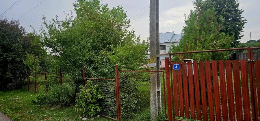 Casă cu 4 camere în Nisipoasa