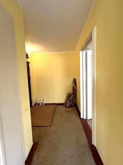 Apartament cu 2 camere semidecomandat în Micro 40