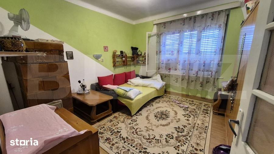 Casa cu 3 dormitoare de vanzare, 95 mp, teren 584 mp, zona Closca - 3