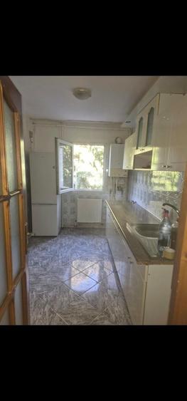 Apartament cu 2 camere decomandat în Letea Veche