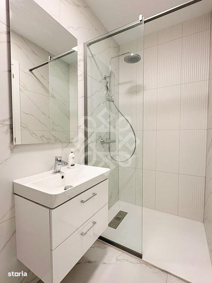 Apartament cu 3 camere decomandat în Nufărul