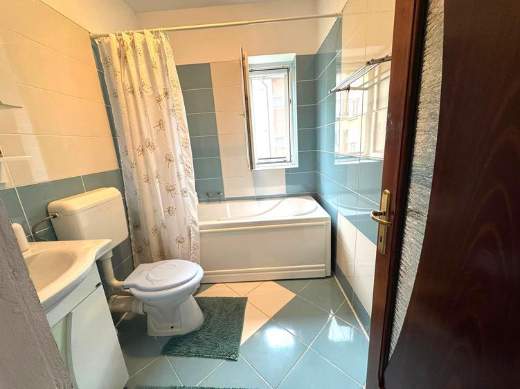 Apartament cu 2 camere decomandat, mobilat în Est