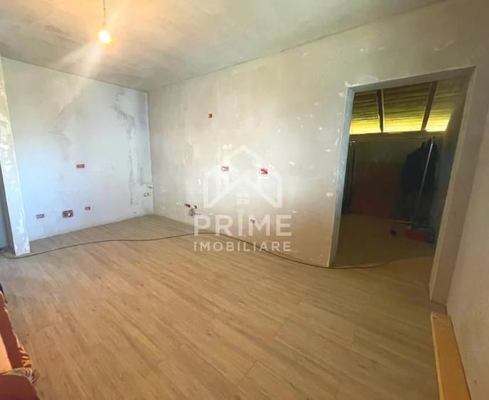 Casă cu 5 camere cu Teren 600 Mp în Central