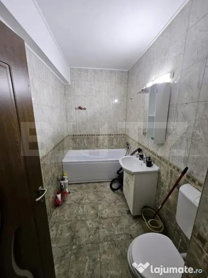 Garsonieră decomandată în Florești