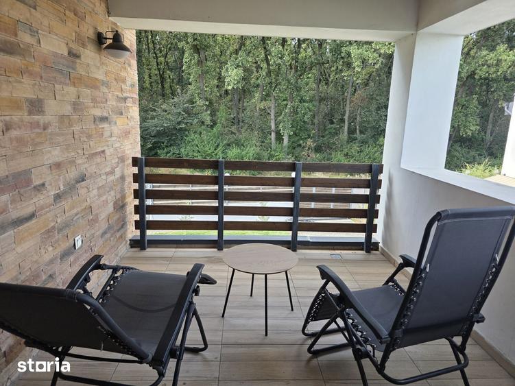 Casă cu 5 camere cu Teren 610 Mp în Corbeanca