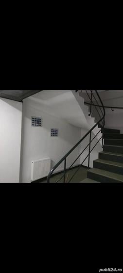 Spațiu comercial, de 300 mp, în Central
