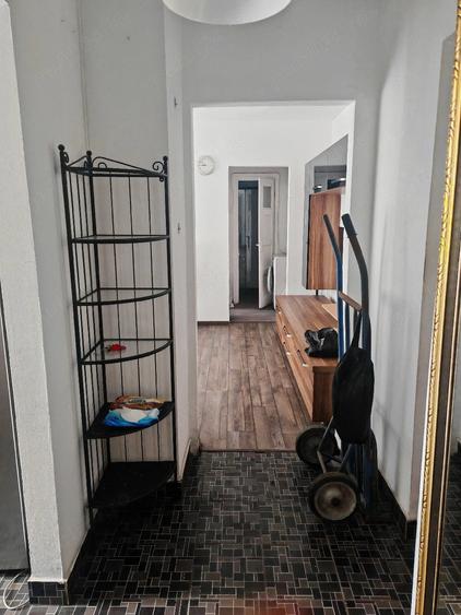 Apartament cu 2 camere decomandat în Magheru