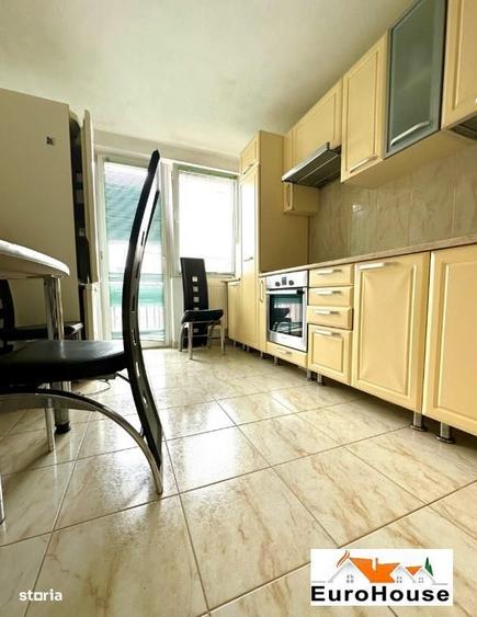 Apartament cu 4 camere decomandat în Ampoi 1