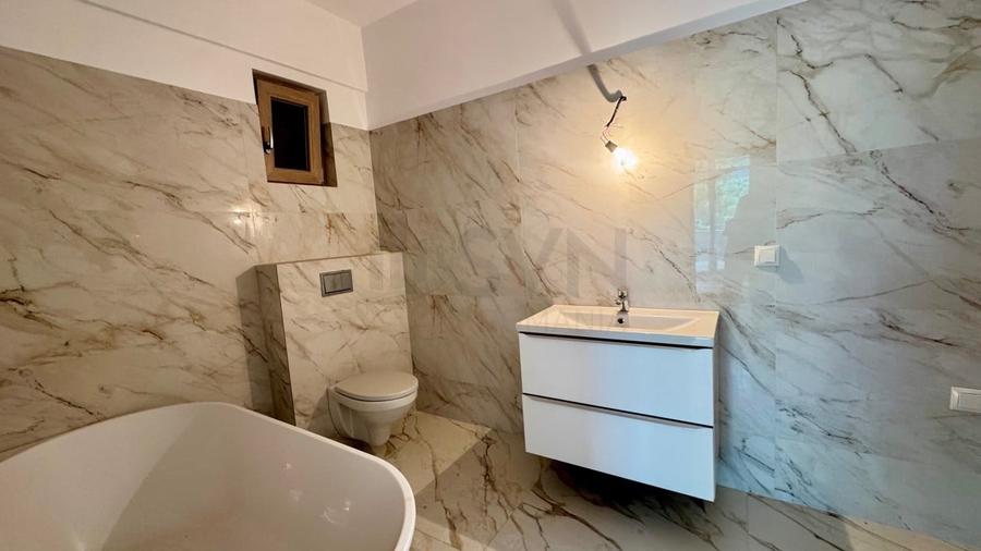 Apartament cu 4 camere decomandat în Iancului