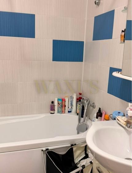 Apartament cu 2 camere semidecomandat, mobilat în Florești