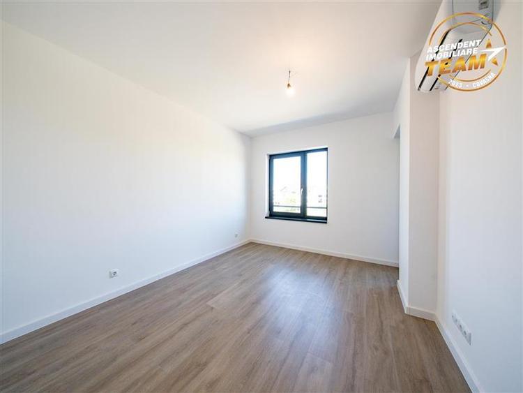 Apartament cu 2 camere semidecomandat în Lenin