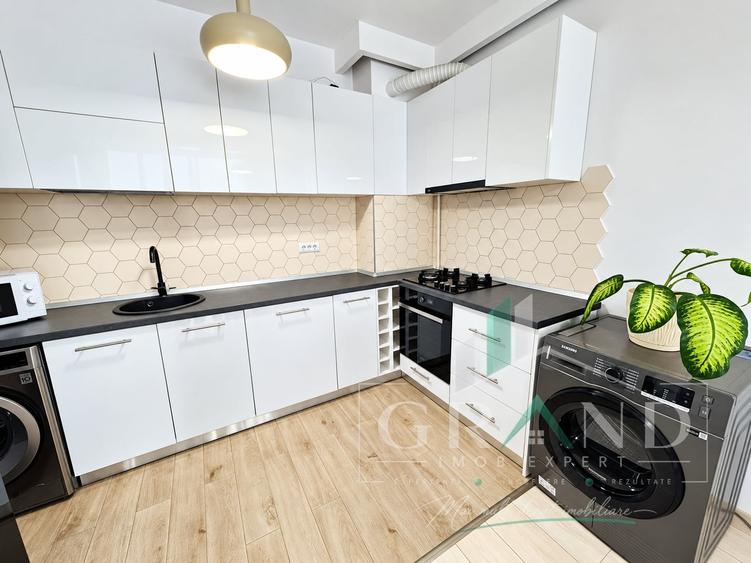 Apartament cu 2 camere semidecomandat, mobilat în Mărăști