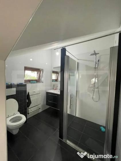 Casă cu 5 camere cu Teren 6000 Mp în Fălticeni