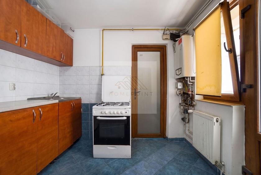 Casă individuală cu 2 camere cu Canalizare în Centrul Istoric