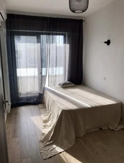 Apartament cu 2 camere decomandat în Politehnica