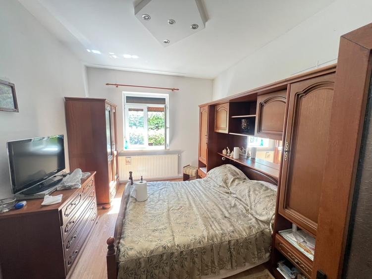 Apartament cu 2 camere decomandat, mobilat în Bartolomeu