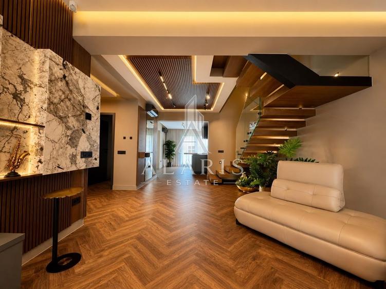 Duplex cu 4 camere cu Canalizare în Dumbrăvița