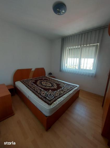 Vanzare apartament 3 camere, zona micro 4 - Targoviste - 5