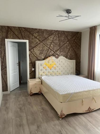Apartament cu 4 camere semidecomandat, mobilat în Florești