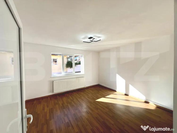 Casă cu 3 camere cu Teren 556 Mp în Central