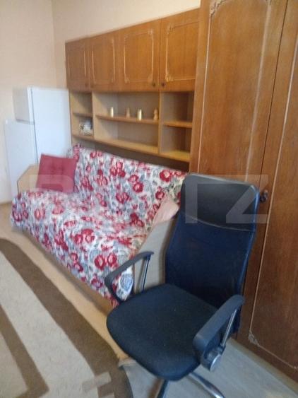 Garsonieră decomandată, mobilată în Cloșca