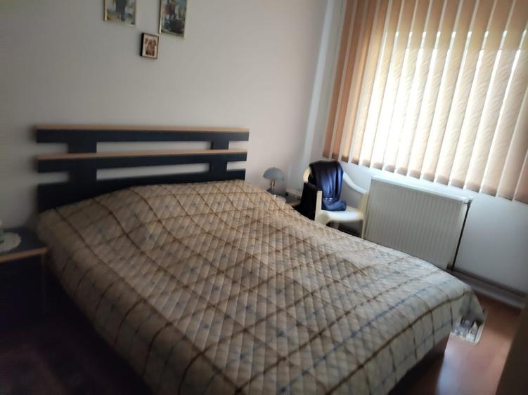 Apartament cu 2 camere în Telecabinei