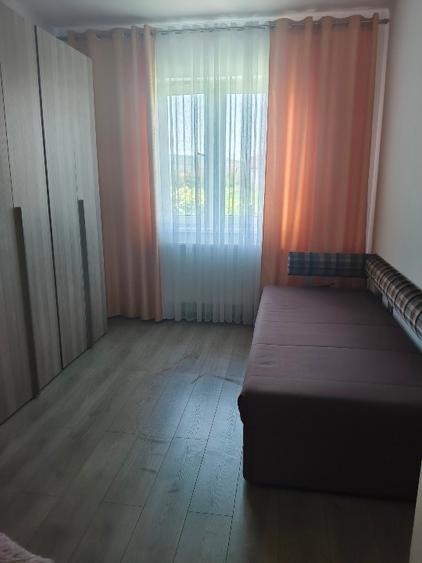 Casă individuală cu 4 camere cu Teren 663 Mp în Jelna