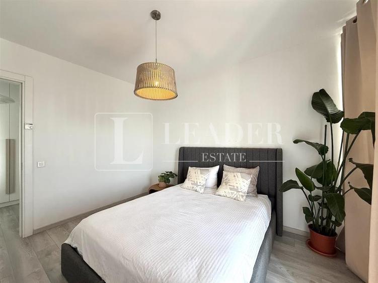 Apartament cu 2 camere semidecomandat, mobilat în Floreasca