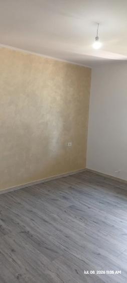 Casă cu 3 camere în Costi