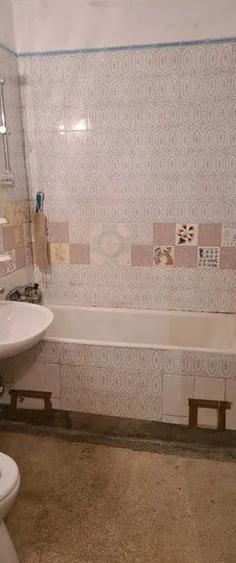 Apartament cu 3 camere semidecomandat, mobilat în Titan