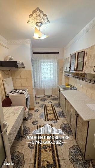 Apartament 3 camere, etaj 3, VASLUI - zona GARA; - 8