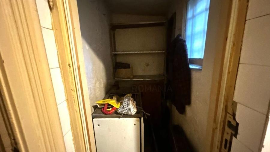 Apartament cu 3 camere decomandat în Dorobanți
