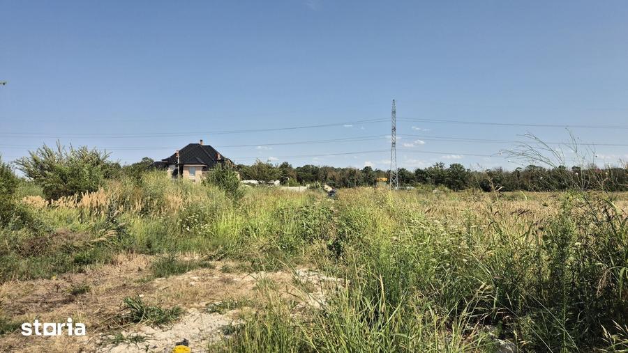 Teren de 800 mp, în Central