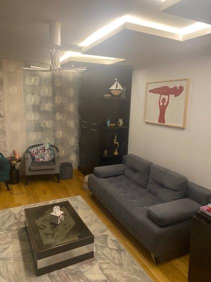 Apartament cu 3 camere decomandat, mobilat în Brâncoveanu