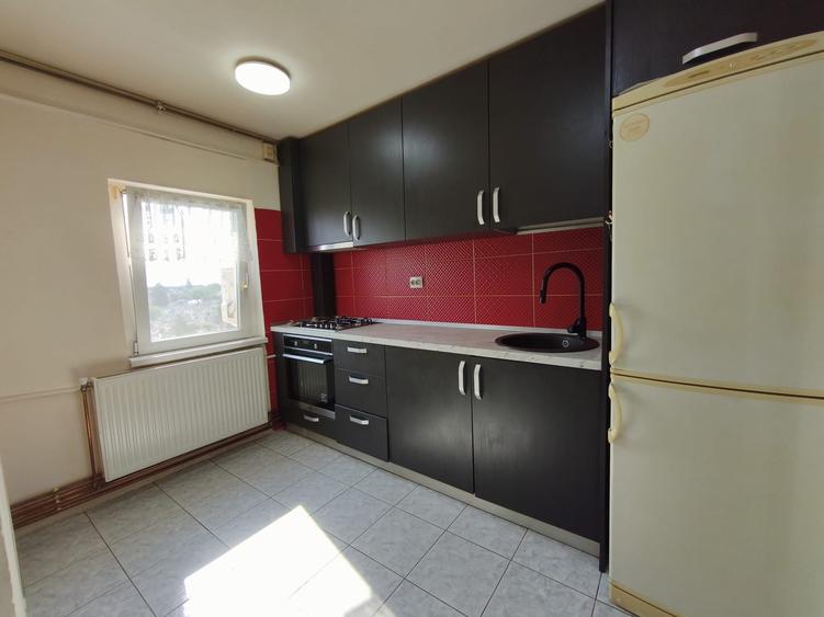Apartament 2 camere,centrala proprie, zona Micalaca - 2
