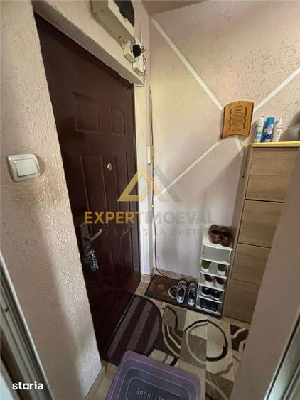 Apartament cu 2 camere semidecomandat în Republicii