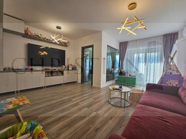 Apartament cu 3 camere decomandat, mobilat în Lujerului