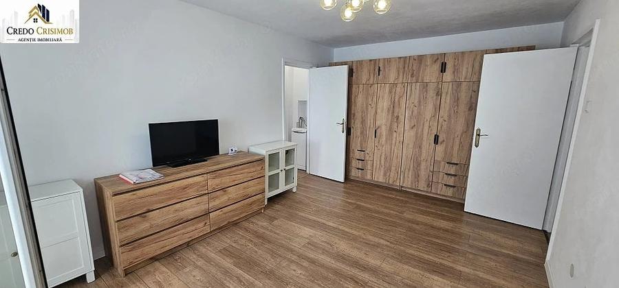 Apartament cu 2 camere semidecomandat în Govândari