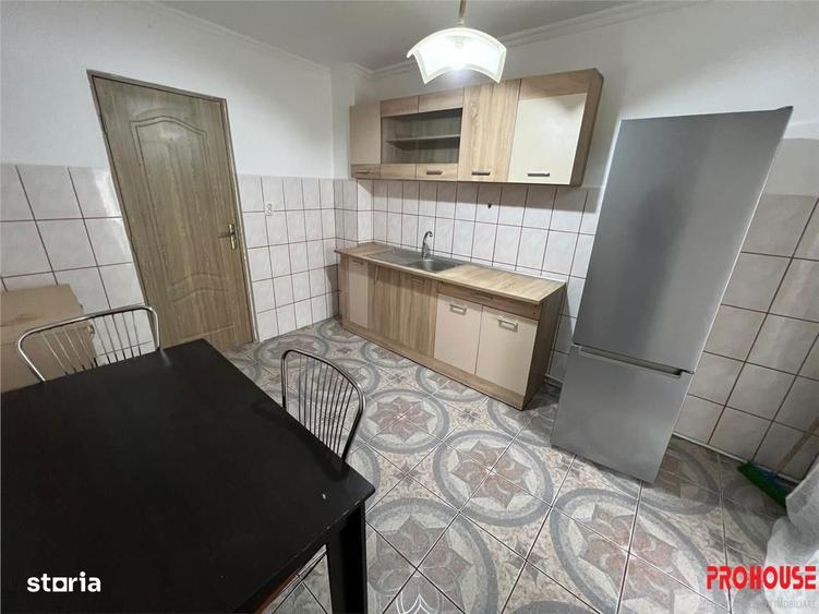 Apartament cu 3 camere decomandat în Bistrița Lac