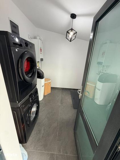 Casă cu 4 camere cu Teren 478 Mp în Săbăreni
