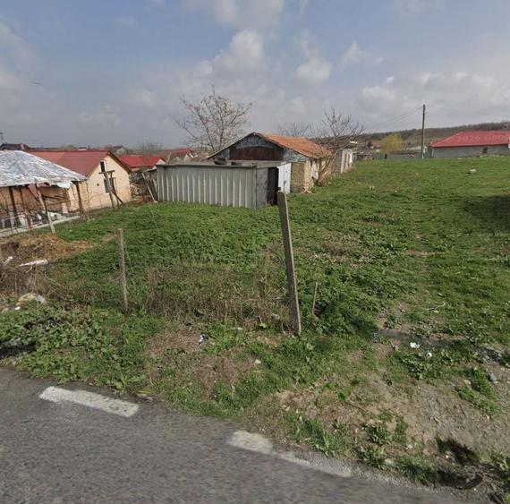 Teren Construcții intravilan de 400 mp, în Nazarcea