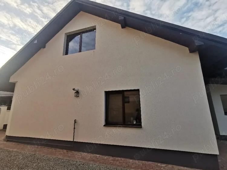 Casă cu Teren 800 Mp în Pănet