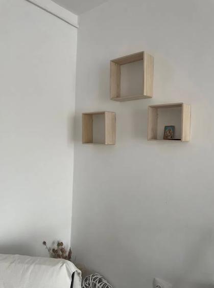 Apartament cu 2 camere semidecomandat în Podu Roș