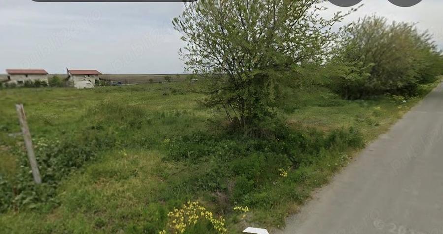 Teren de 2000 mp, în Vadu