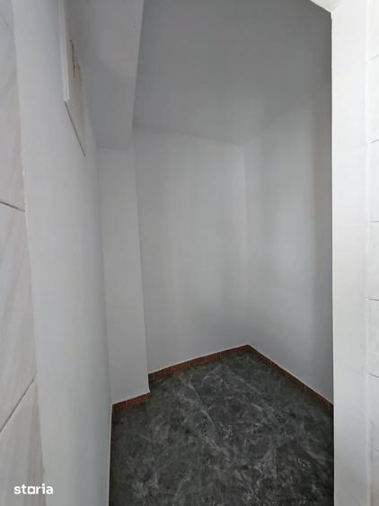 Apartament cu 3 camere decomandat în Decebal