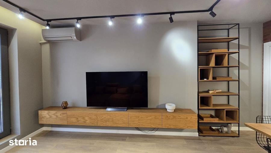 Apartament cu 3 camere în Obor