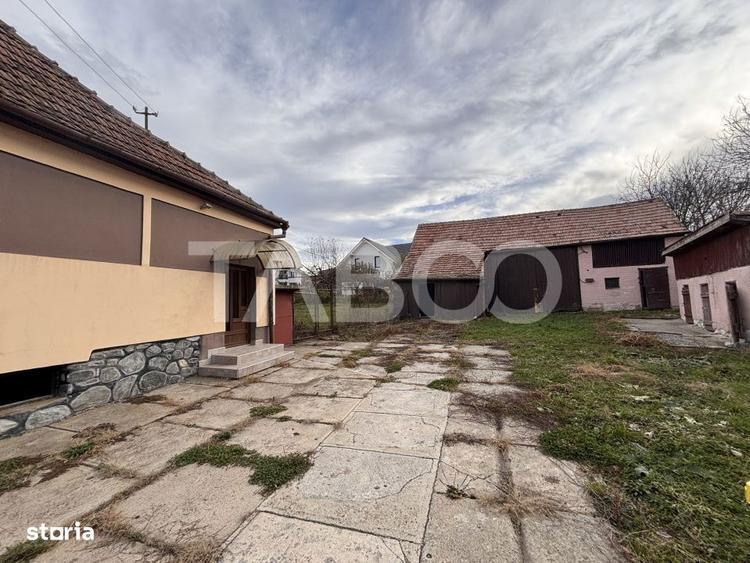 Casă cu 3 camere cu Teren 100 Mp în Șura Mare