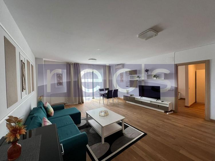Apartament cu 2 camere decomandat, mobilat în Tei