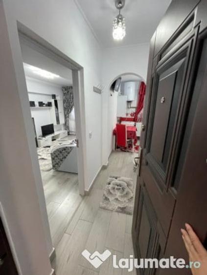 Garsonieră decomandată în Cașoca